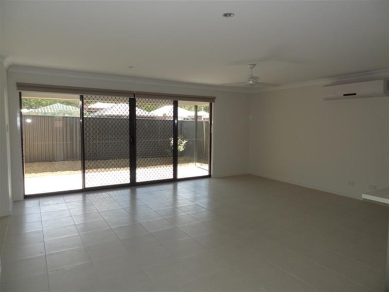 7 Oriri Avenue, Glenmore Park NSW 2745