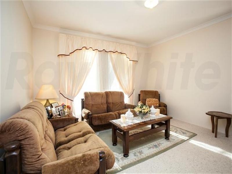 20 Waterford Way, Glenmore Park NSW 2745