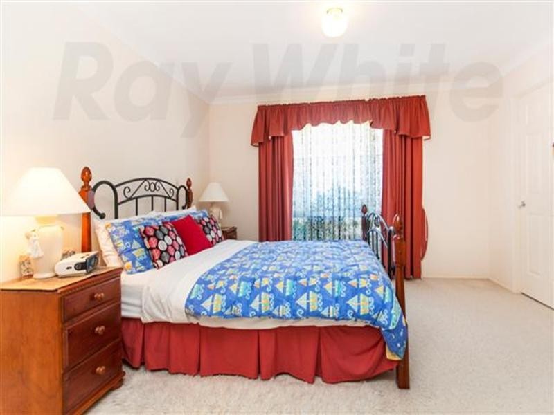 20 Waterford Way, Glenmore Park NSW 2745