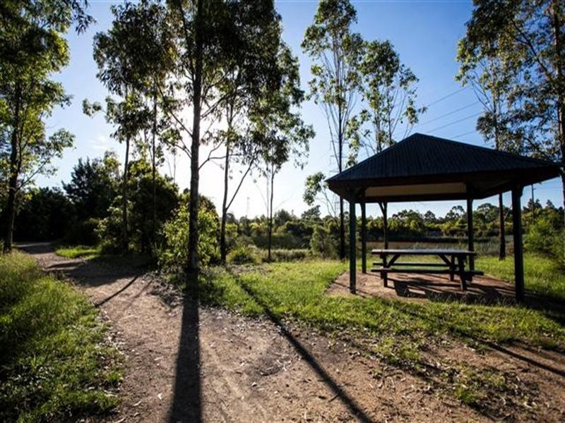 20 Waterford Way, Glenmore Park NSW 2745