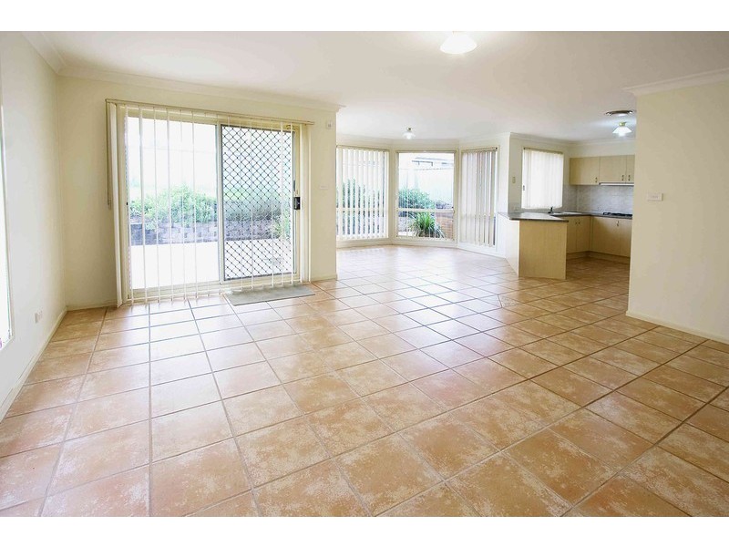 22 Tarrabundi Drive, Glenmore Park NSW 2745