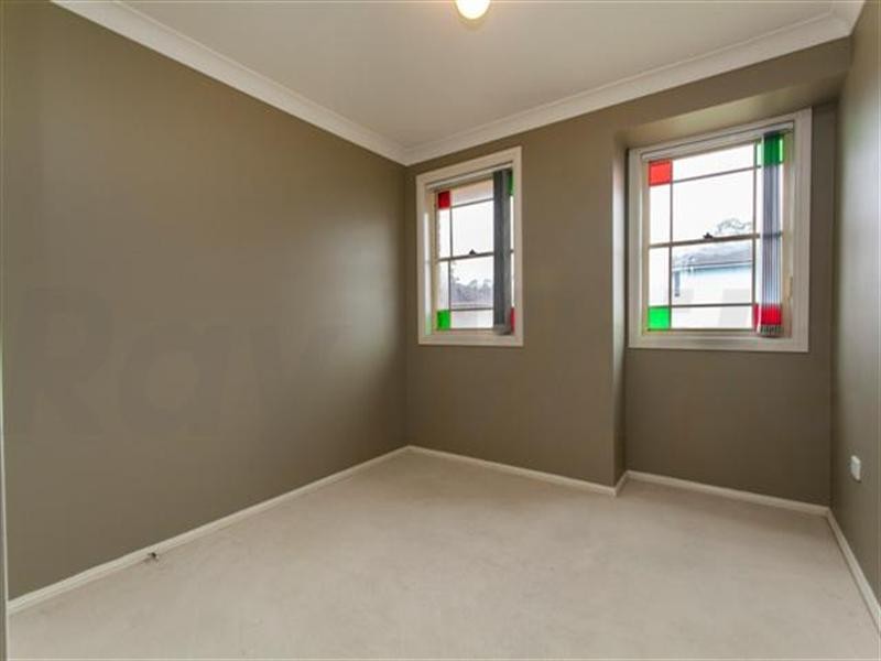 6 Veronica Place, Glenmore Park NSW 2745