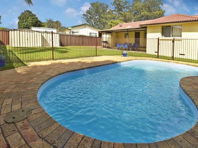 18 College Street, Cambridge Park NSW 2747