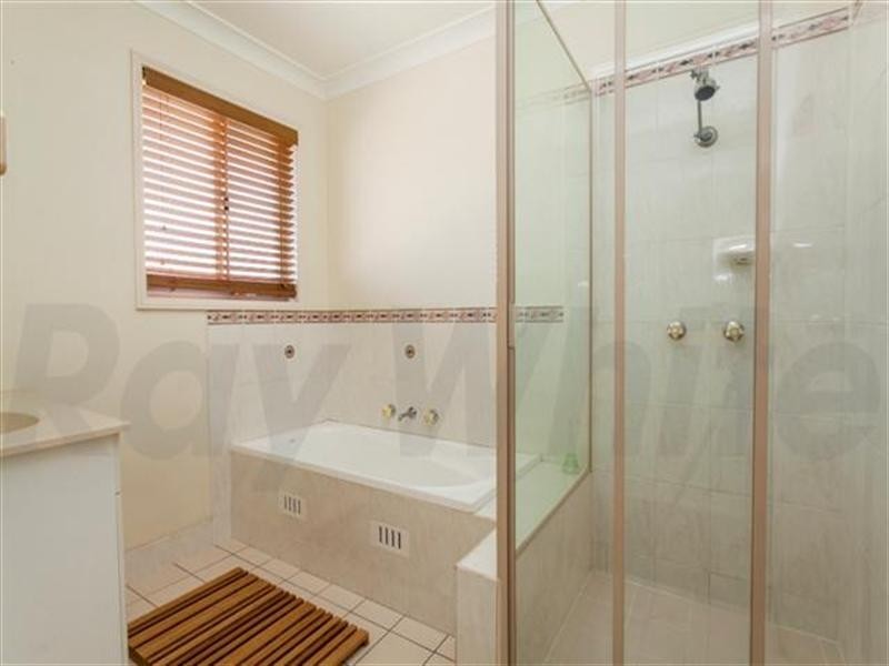 33 Minnek Close, Glenmore Park NSW 2745