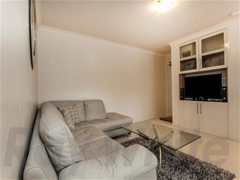 11/217 Derby Street, Penrith NSW 2750