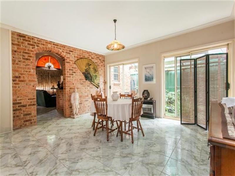 14 Stewart Place, Glenmore Park NSW 2745