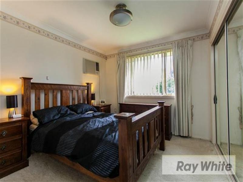 8 Brady Place, Glenmore Park NSW 2745