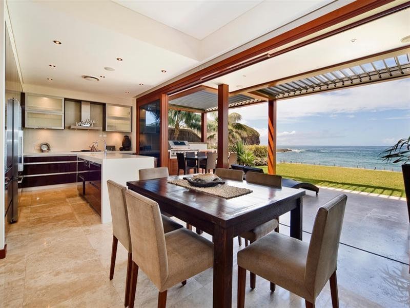 15 Surfview Road, Mona Vale NSW 2103