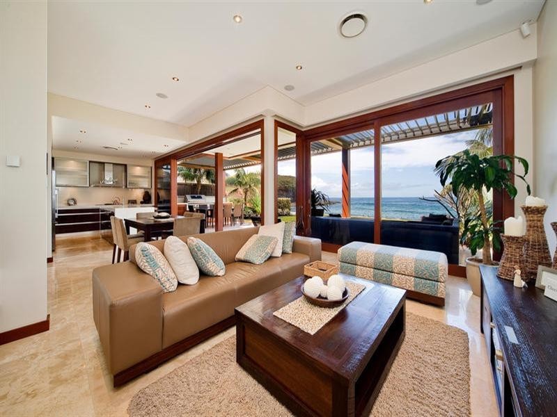 15 Surfview Road, Mona Vale NSW 2103