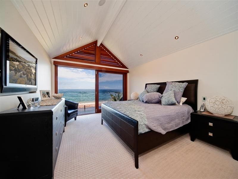 15 Surfview Road, Mona Vale NSW 2103