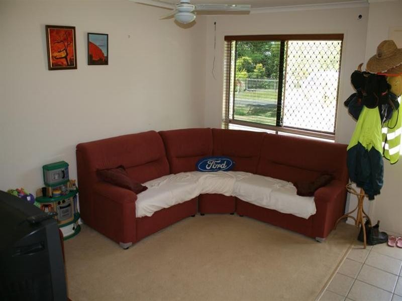 21 Mary Street, Toogoolawah QLD 4313