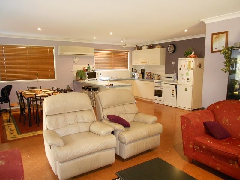 28 King Street, Somerset Dam QLD 4312