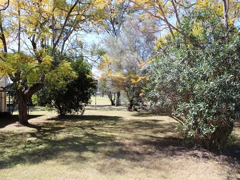 8 Mangerton Street, Toogoolawah QLD 4313