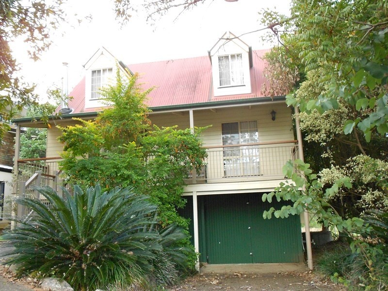 6 Guldbransen Street, Somerset Dam QLD 4312