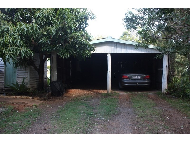 15 Margaret, Blackbutt QLD 4306