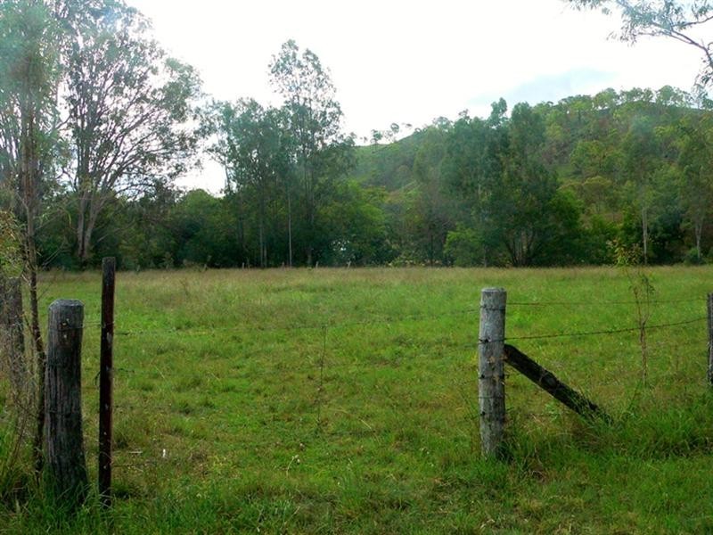8499 D’Aguilar Highway, Moore QLD 4306