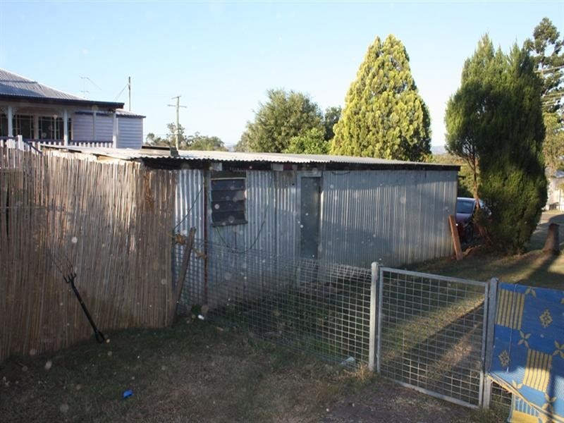 3 Factory Lane, Toogoolawah QLD 4313