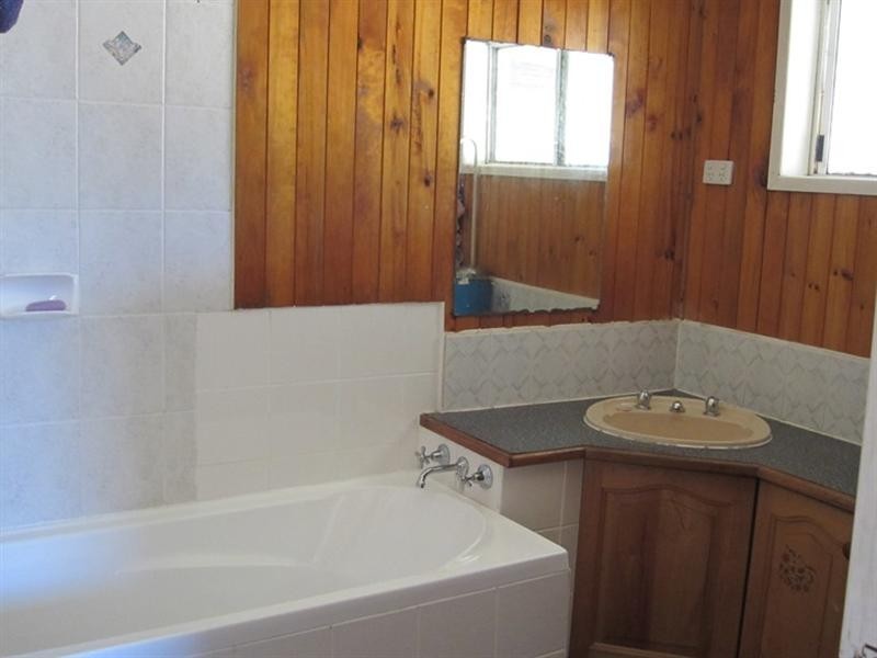 9 Colinton Street, Braemore QLD 4313