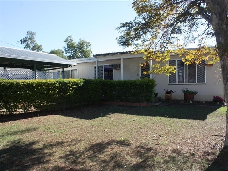 9 EDWARD Street, Toogoolawah QLD 4313