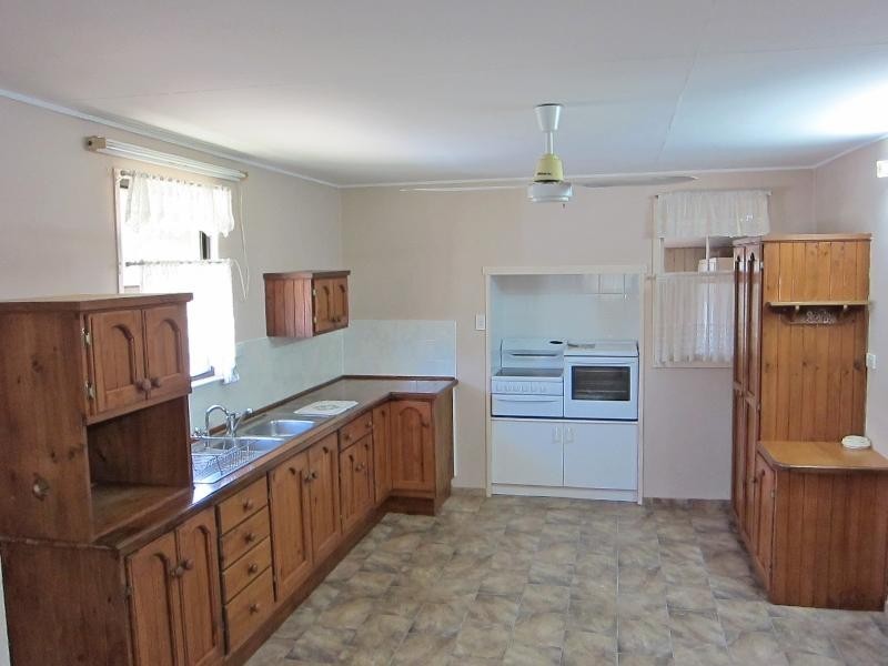 85 Ivory Creek Road, Toogoolawah QLD 4313