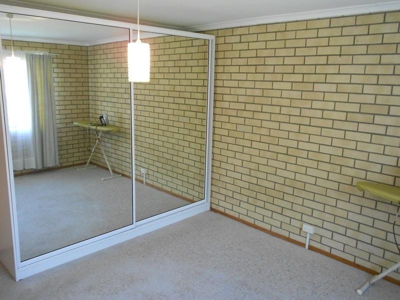 14-16 Edward Street, Somerset Dam QLD 4312