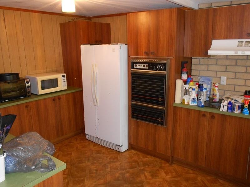 14-16 Edward Street, Somerset Dam QLD 4312