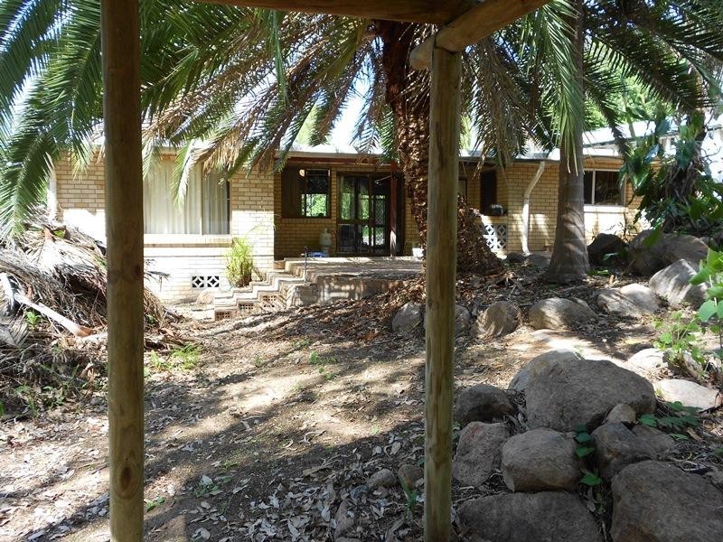 14-16 Edward Street, Somerset Dam QLD 4312