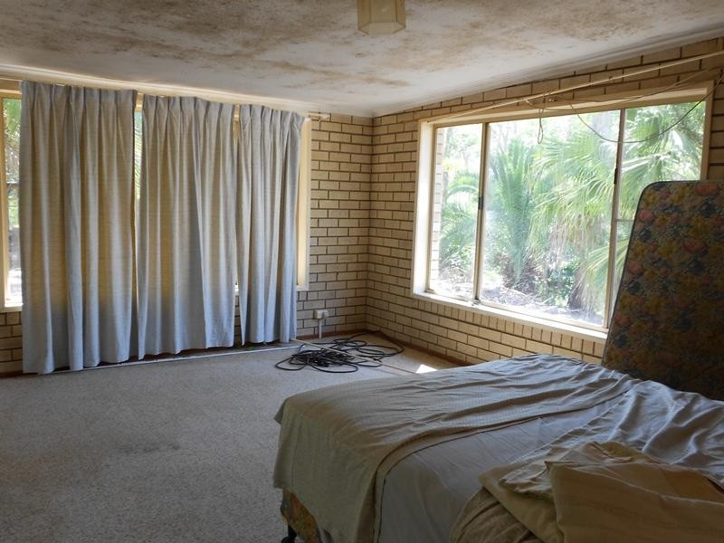 14-16 Edward Street, Somerset Dam QLD 4312