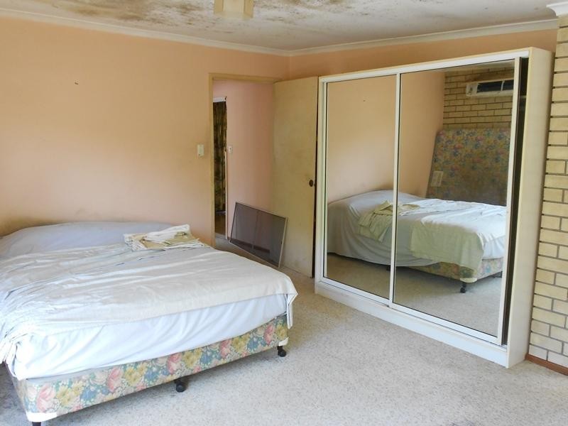 14-16 Edward Street, Somerset Dam QLD 4312