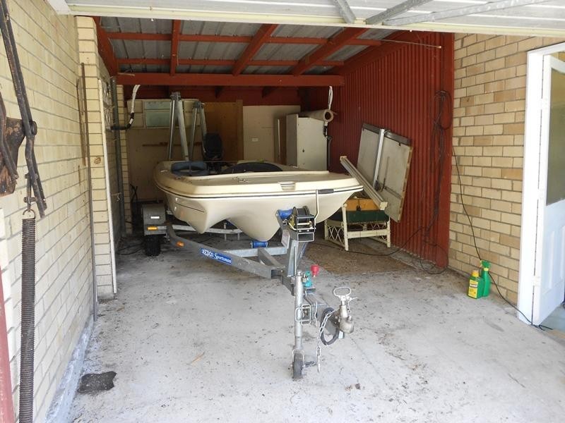 14-16 Edward Street, Somerset Dam QLD 4312