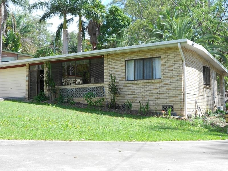 14-16 Edward Street, Somerset Dam QLD 4312