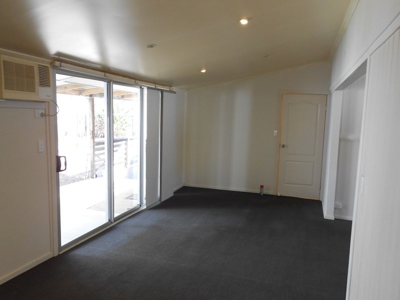 2 Guldbransen Street, Somerset Dam QLD 4312