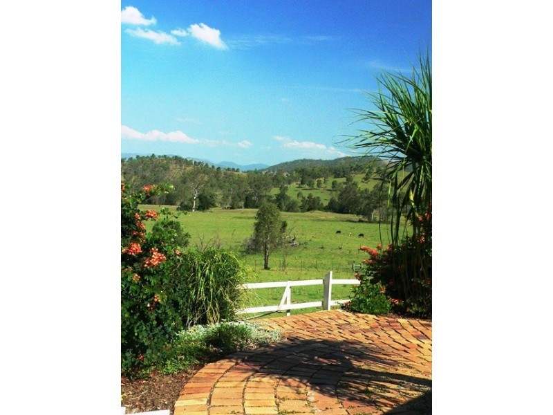 8031 D’Aguilar Highway, Colinton QLD 4306