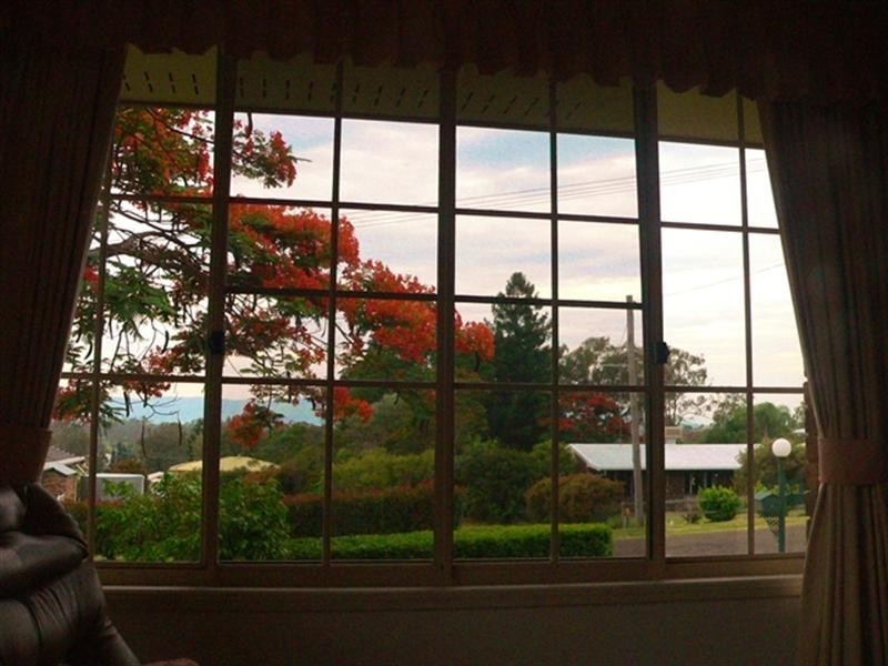 5 Victoria Street, Toogoolawah QLD 4313