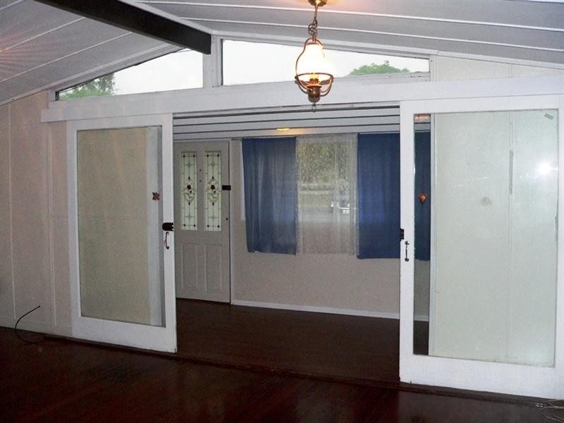 42 George Street, Toogoolawah QLD 4313