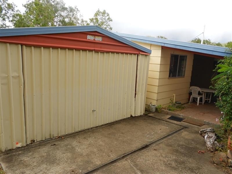 5-7 Jubilee Street, Somerset Dam QLD 4312