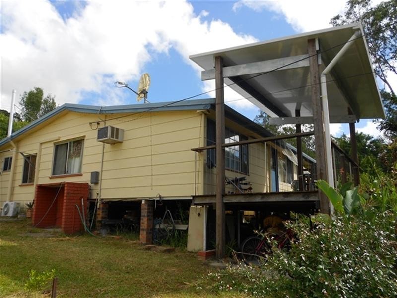 5-7 Jubilee Street, Somerset Dam QLD 4312