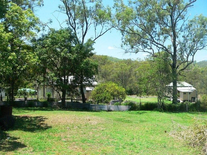 28-30 George Street, Linville QLD 4306