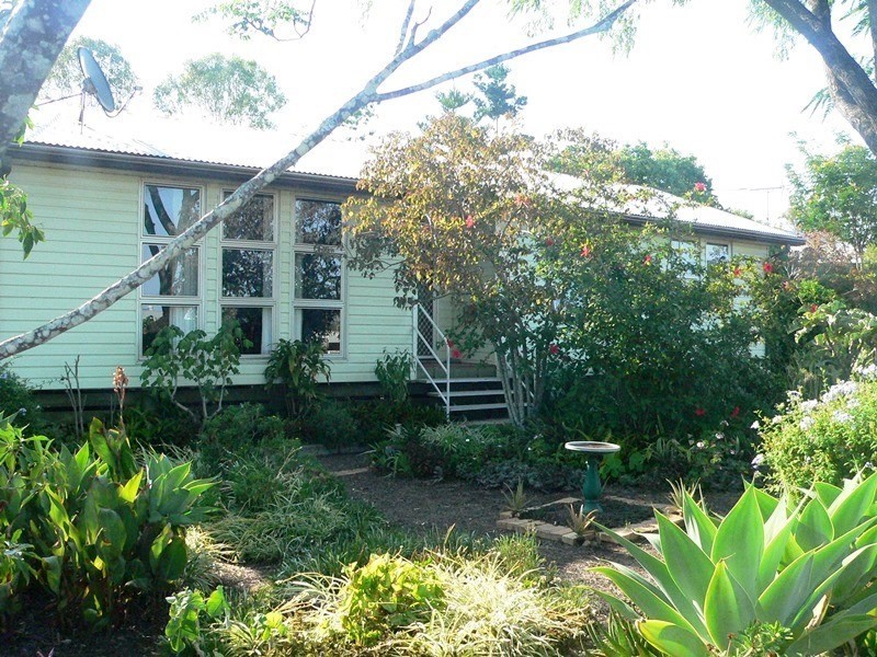 1 George Street, Toogoolawah QLD 4313