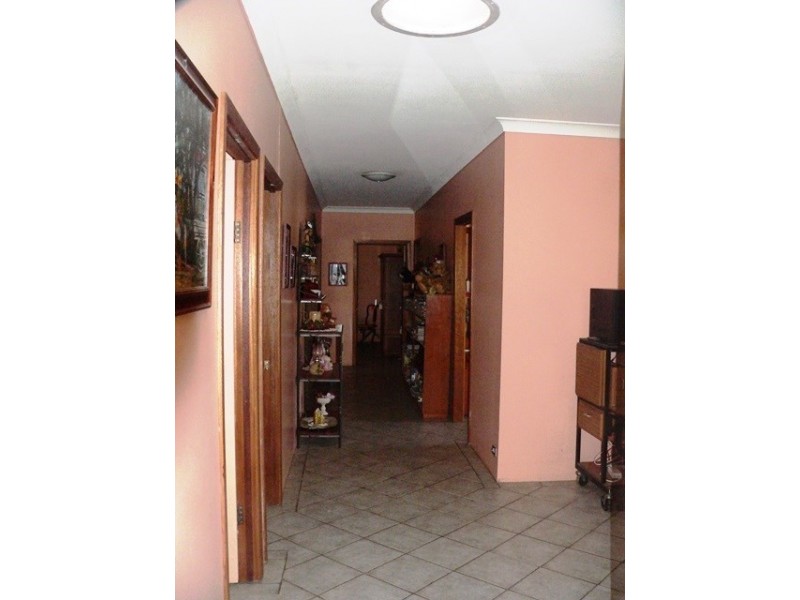 8031 D’Aguilar Highway, Colinton QLD 4306