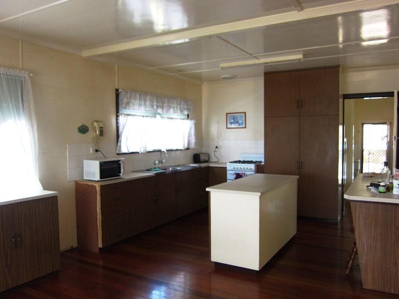 60 Fulham Street, Toogoolawah QLD 4313