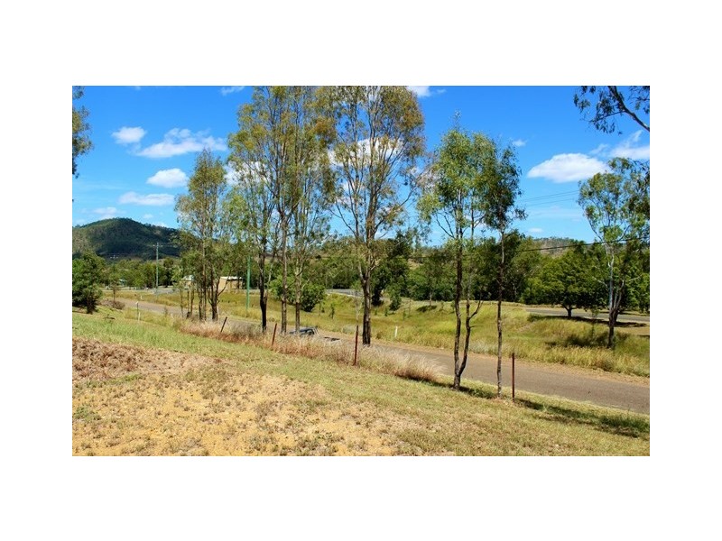 14 Railway Terrace, Moore QLD 4306