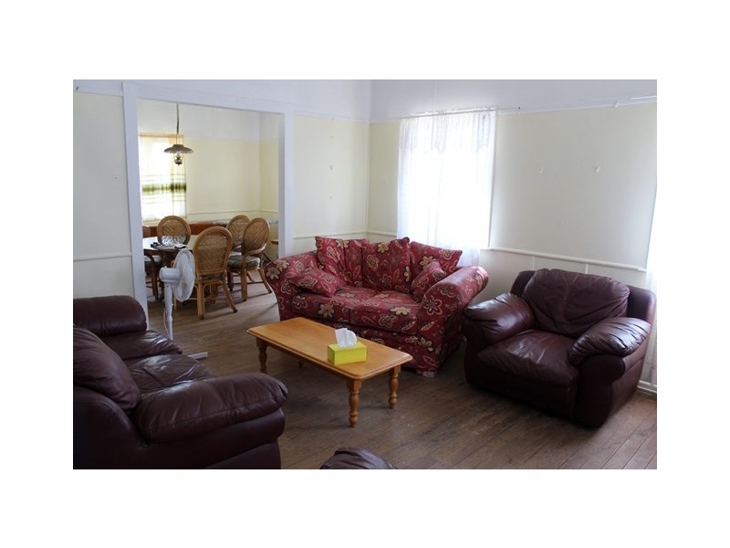 49 Franks Road, Blackbutt QLD 4306