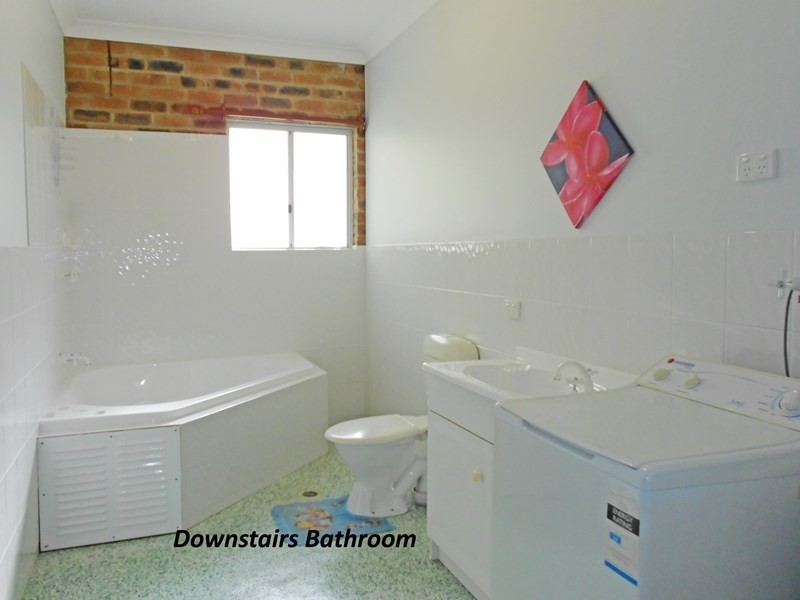 28 King Street, Somerset Dam QLD 4312