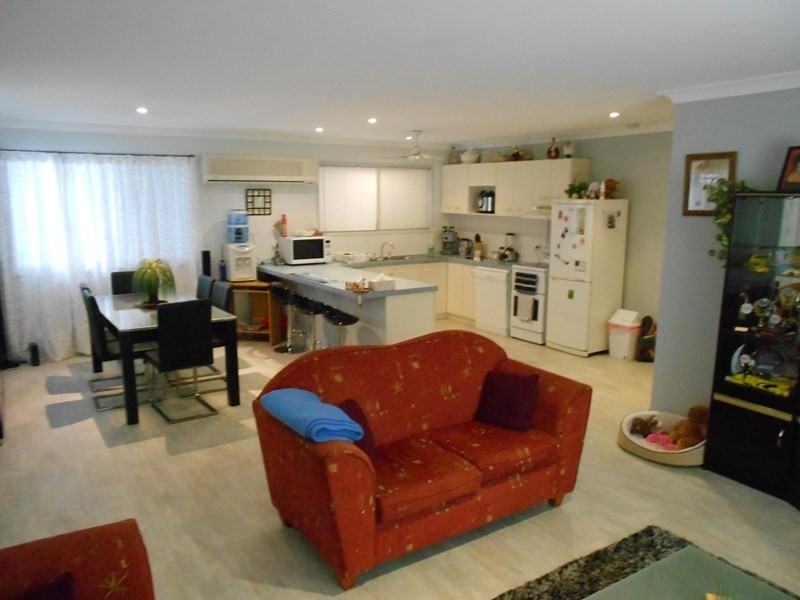 28 King Street, Somerset Dam QLD 4312