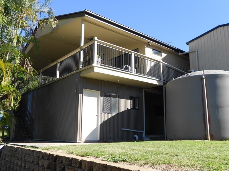 5 Fourth Avenue, Somerset Dam QLD 4312