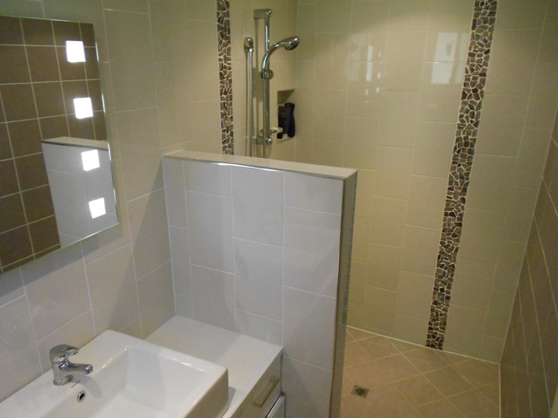 5 Fourth Avenue, Somerset Dam QLD 4312