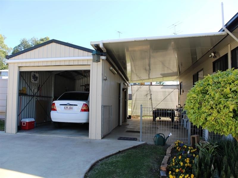 72 Fulham Street, Toogoolawah QLD 4313
