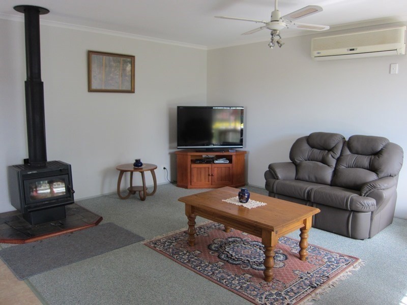 7883 D’AGUILAR Highway, Colinton QLD 4306