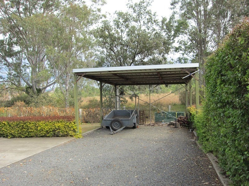 7883 D’AGUILAR Highway, Colinton QLD 4306